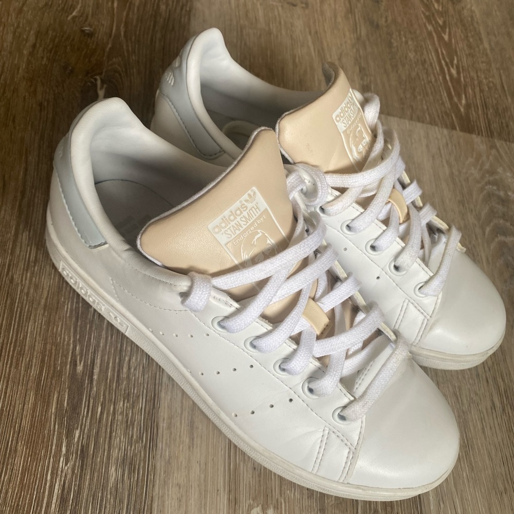 Adidas Stan smith women’s shoes - Picture 1 of 3
